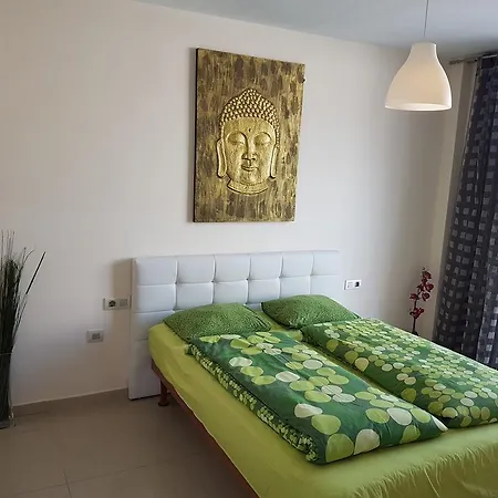 Mariflore Villa *